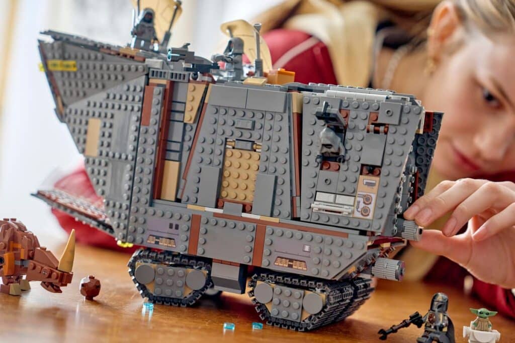 lego star wars 75453 offworld sandcrawler and mudhorn (2)