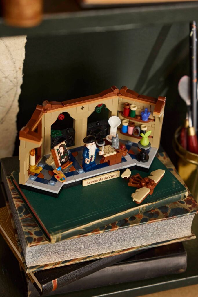 lego 40902 tribute to leonardo da vinci (3)