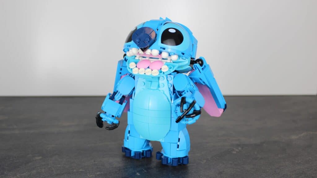 lego disney 43296 stitch & scrump 09