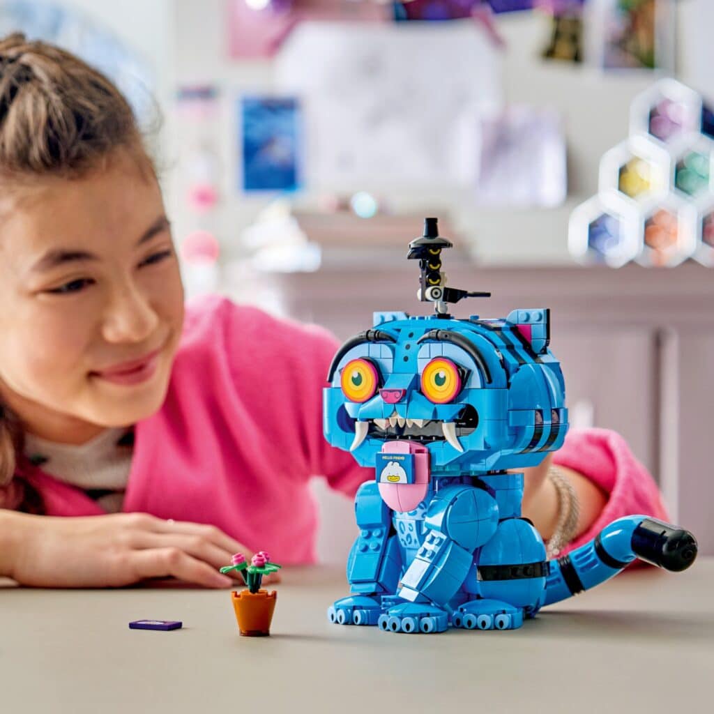 lego k pop demon hunters 72537 derpy tiger & sussie bird (2)