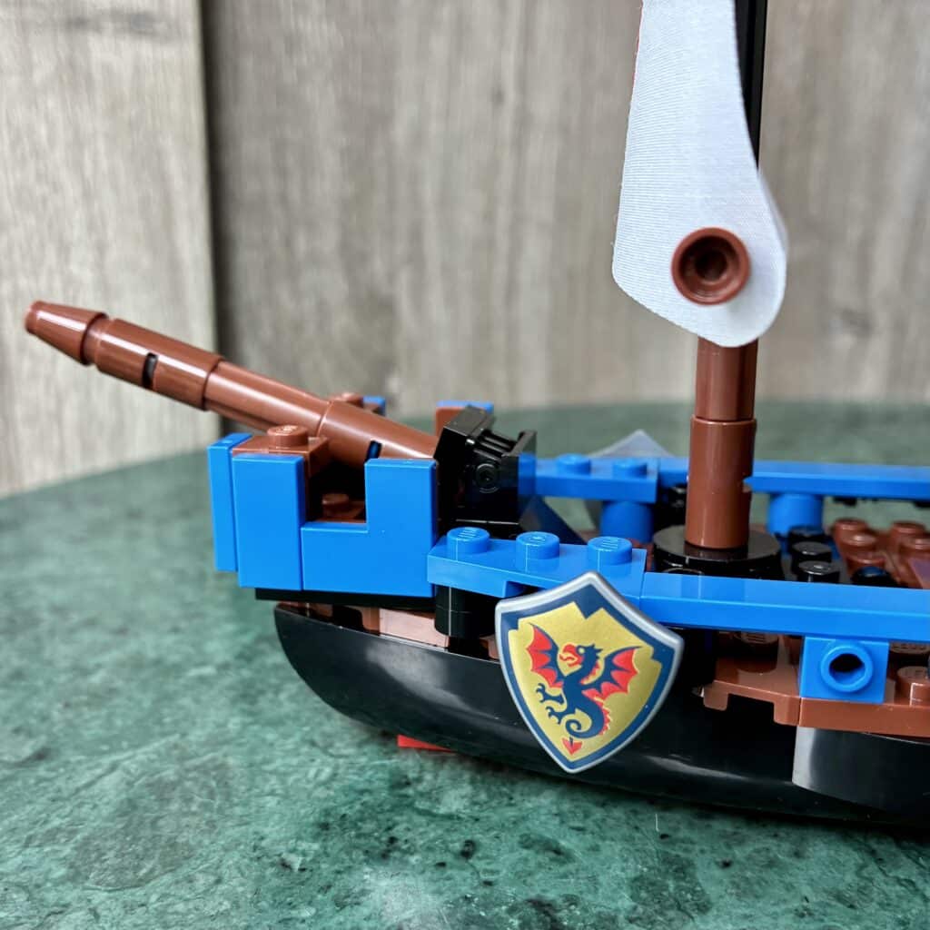 40912 sea serpent 5