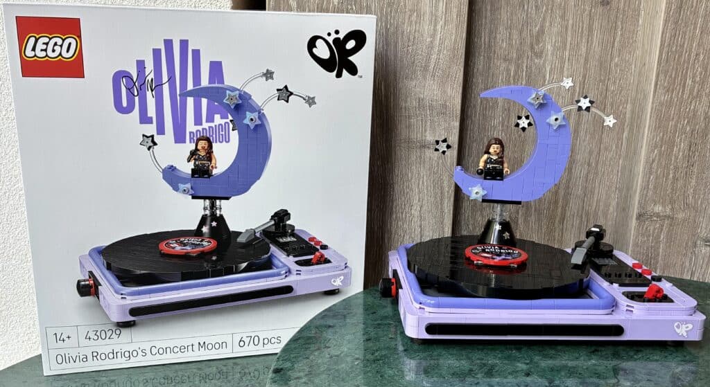 43029 olivia rodrigo's concert moon