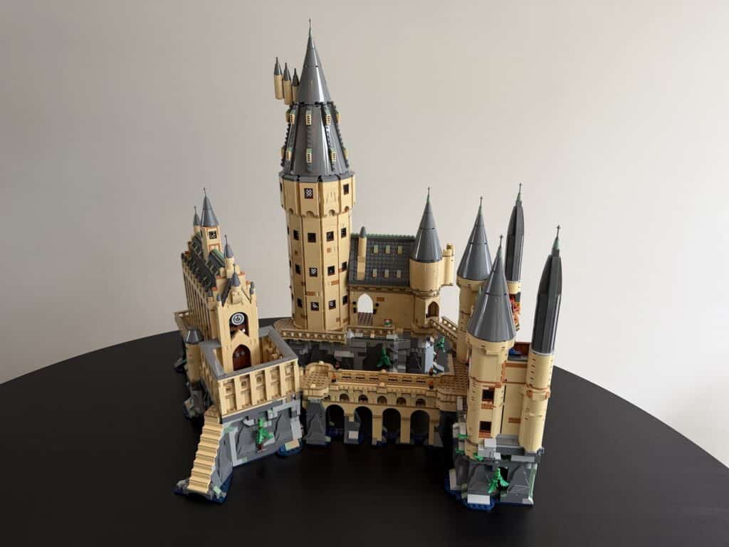 lego harry potter 76473 hogwarts east wing00001