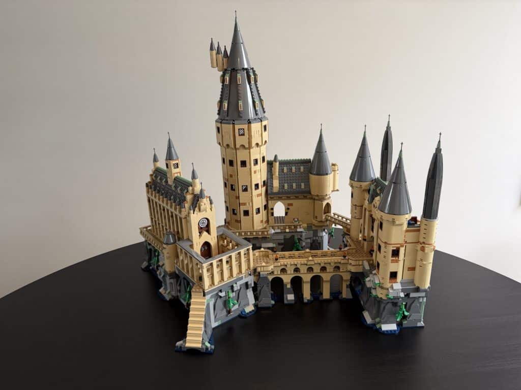 lego harry potter 76473 hogwarts east wing00005