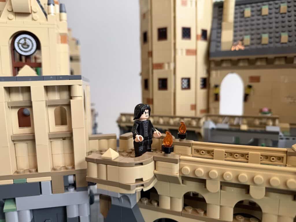 lego harry potter 76473 hogwarts east wing00008