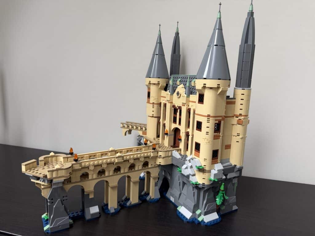 lego harry potter 76473 hogwarts east wing00030