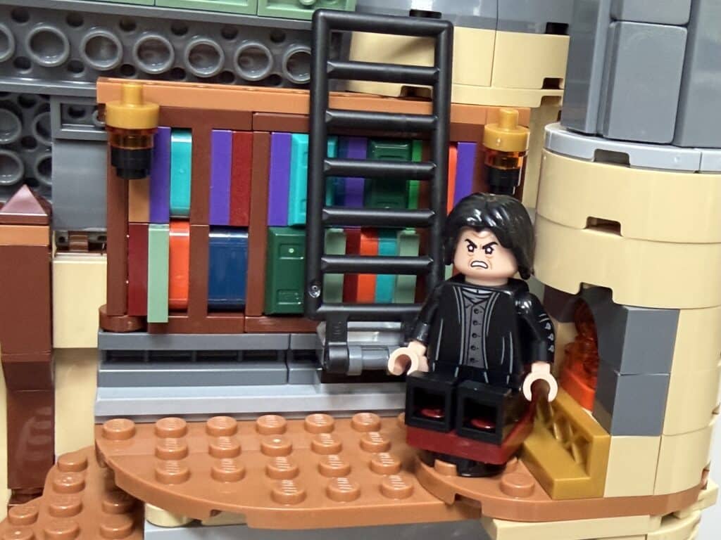 lego harry potter 76473 hogwarts east wing00056