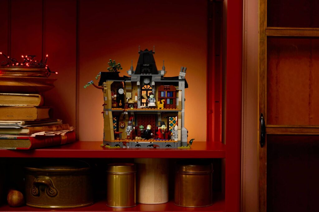 lego icons 11383 mayor manor (9)