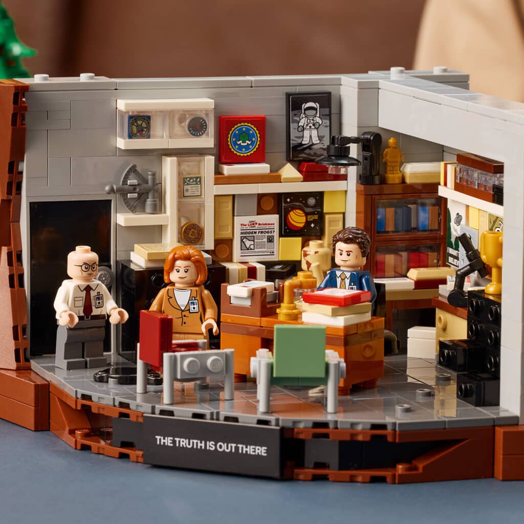 lego ideas 21369 the x files (2)