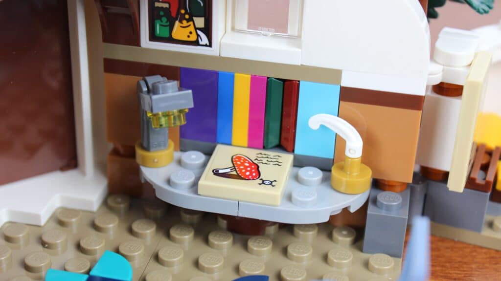 lego one piece 75641 dr. hiriluk's hideout 14
