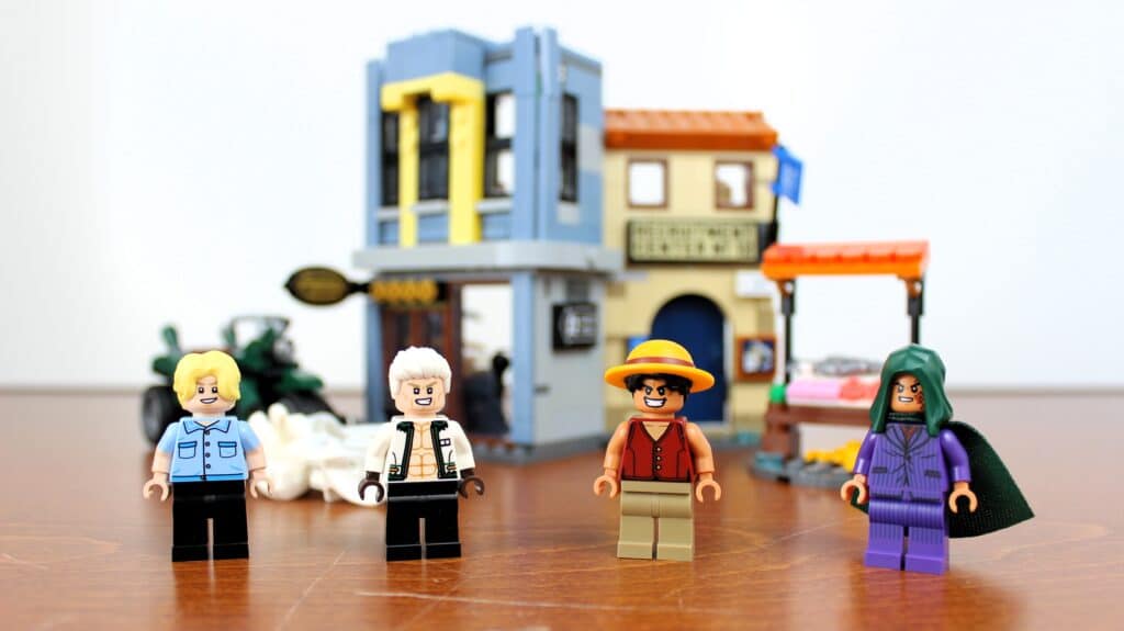 lego one piece 75642 showdown with captain smoker 01