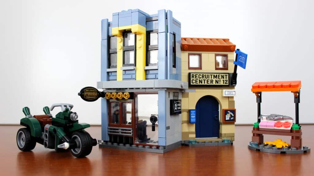 lego one piece 75642 showdown with captain smoker 13