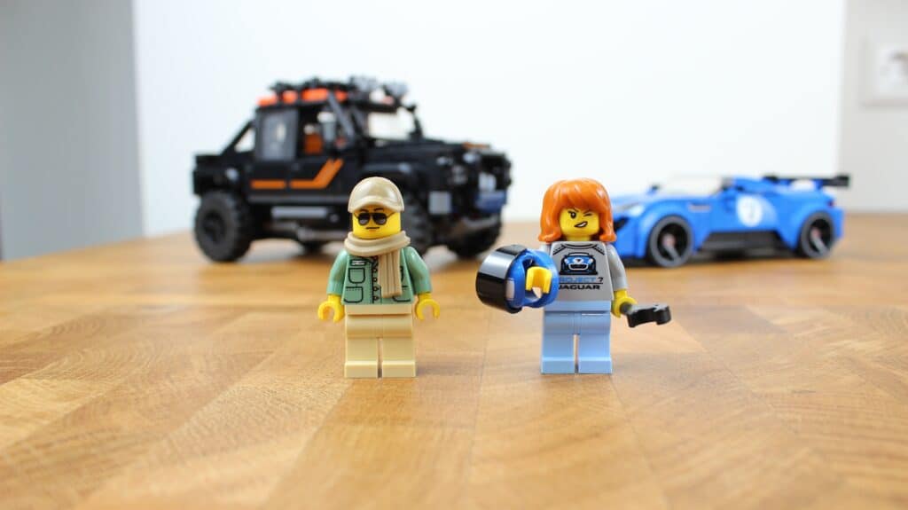 lego speed champions 77264 jaguar f type project 7 & land rover defender classic 03