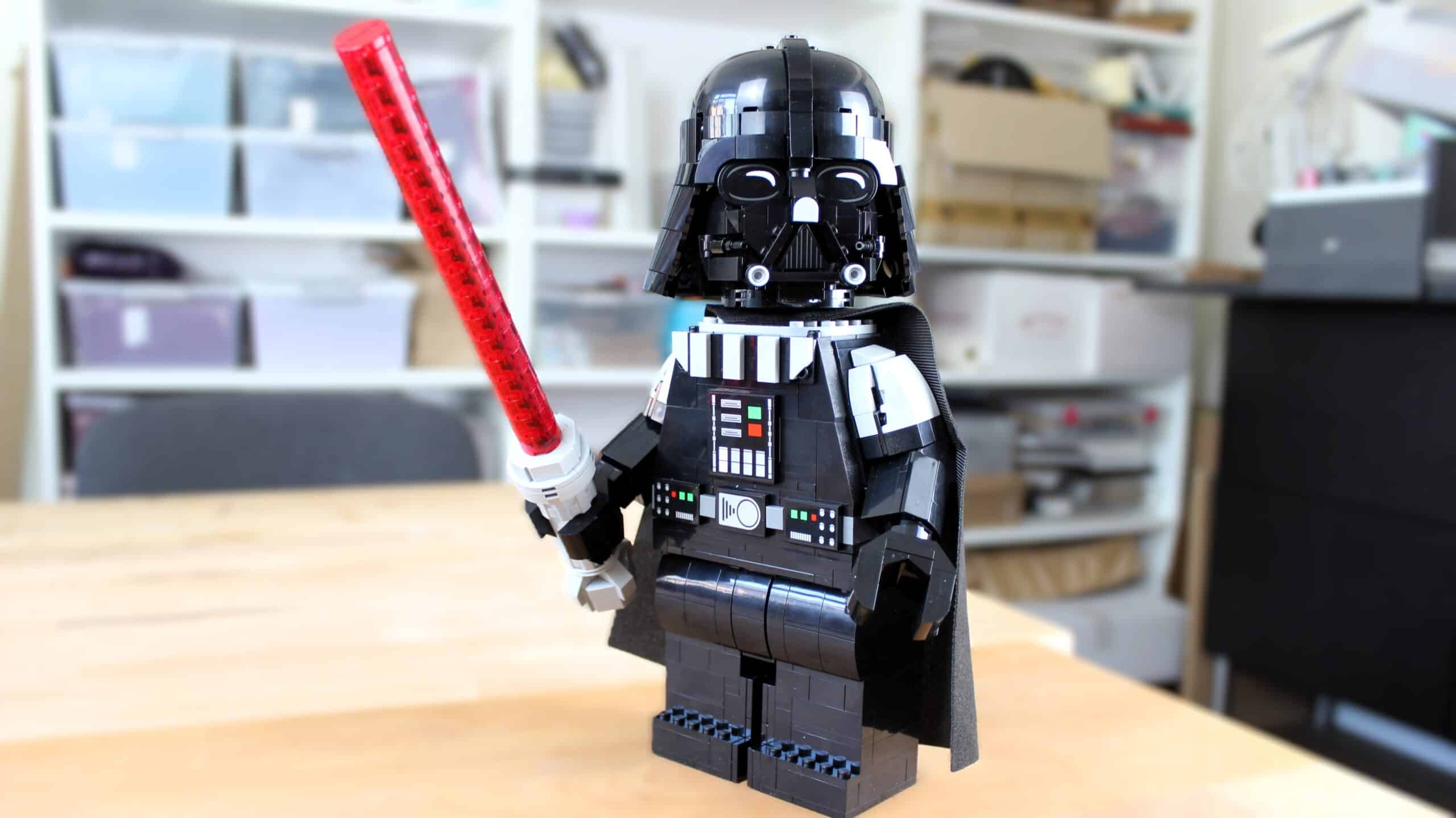Review: LEGO Star Wars 75461 Up-Scaled Darth Vader Minifigure – de start van grootsheid?