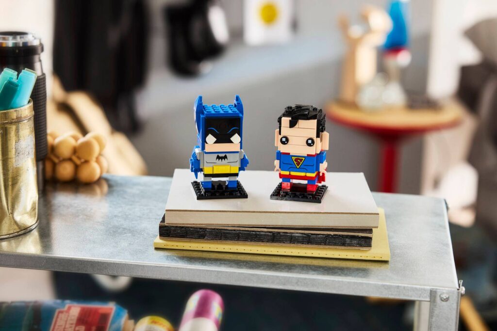 lego brickheadz 40859 golden age superman and batman figures (1)