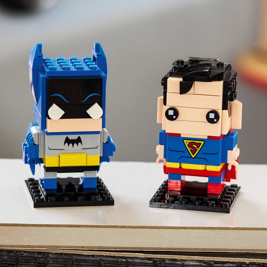 lego brickheadz 40859 golden age superman and batman figures (3)