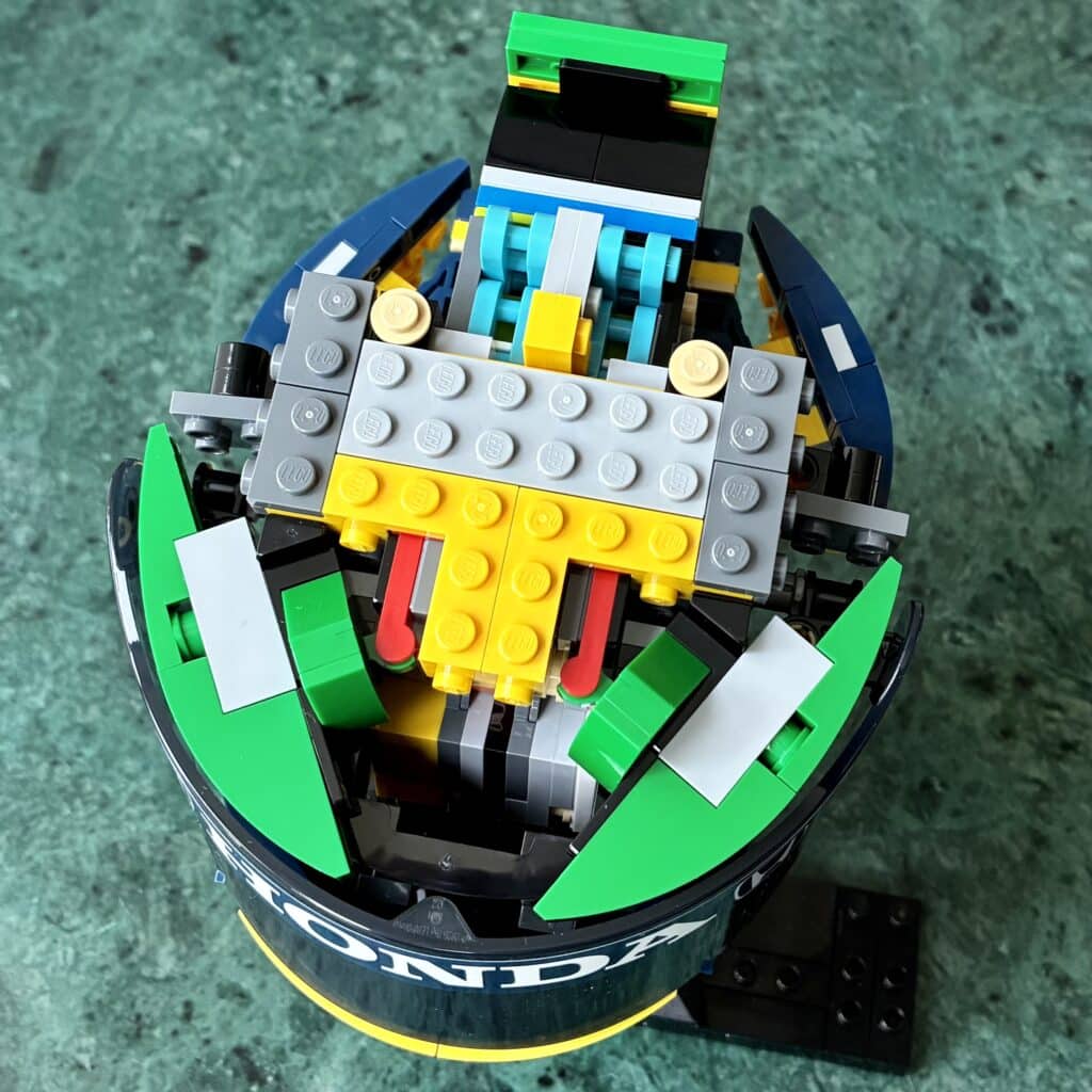 43024 ayrton senna helmet 8